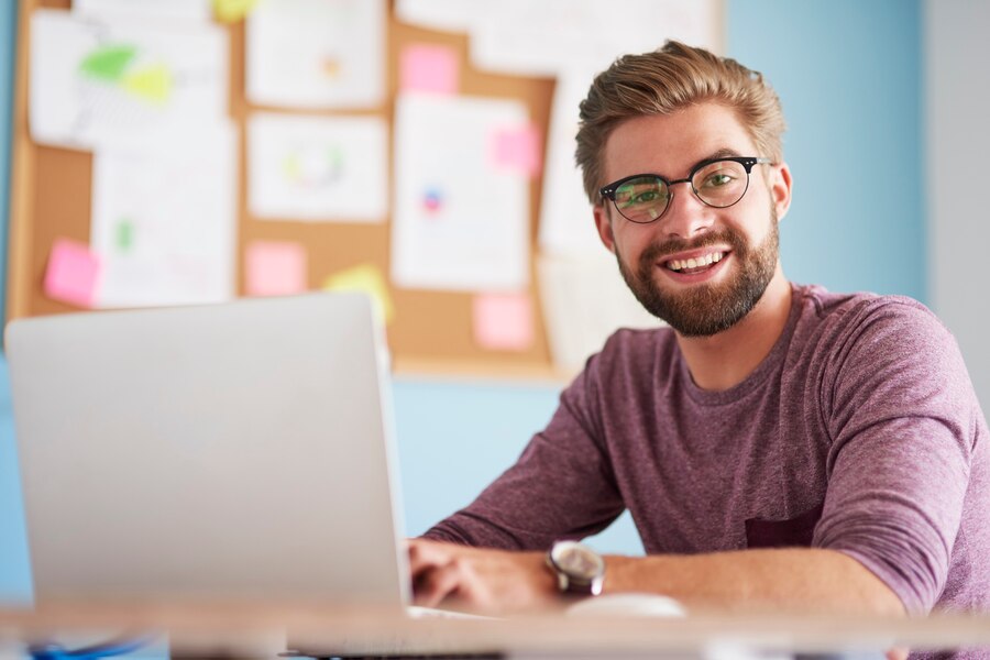 Site ou Redes Sociais: Em que Investir